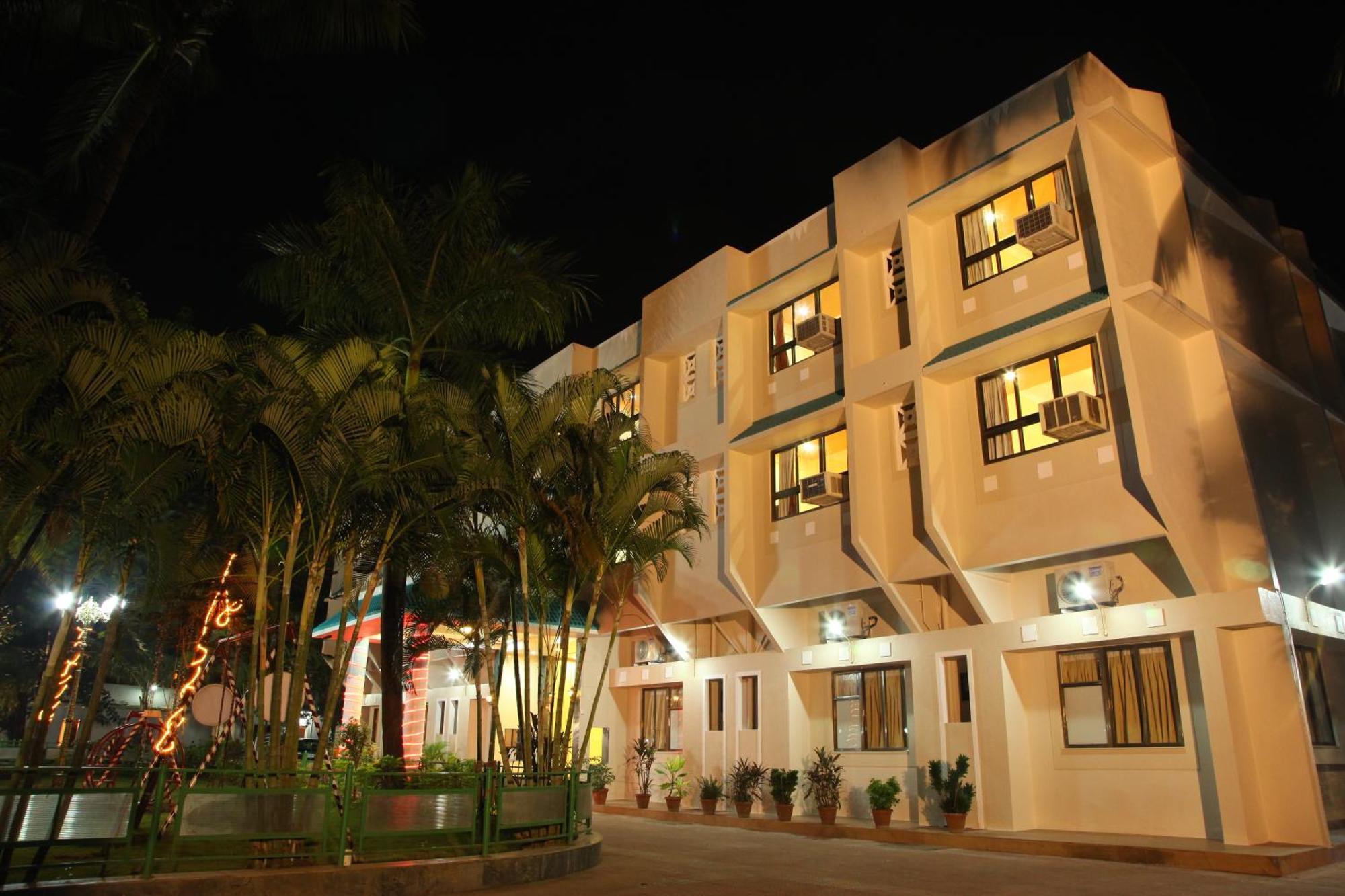 Hotel Ravikiran Alibaug Alībāg Extérieur photo